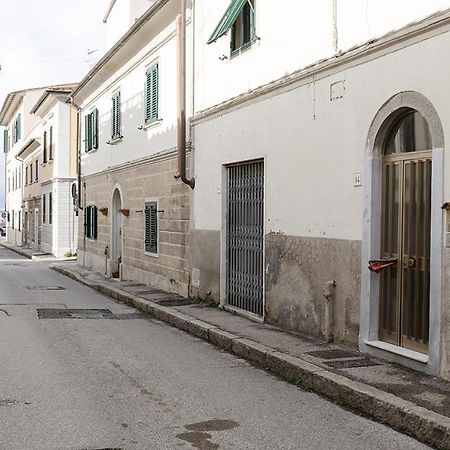 La Casa Di Nonno Roberto By Rentbeat Διαμέρισμα Λιβόρνο Εξωτερικό φωτογραφία