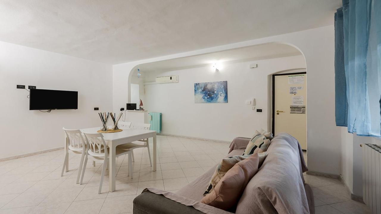La Casa Di Nonno Roberto By Rentbeat Διαμέρισμα Λιβόρνο Εξωτερικό φωτογραφία
