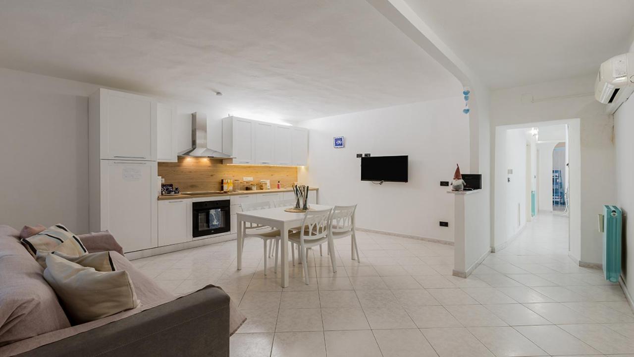 La Casa Di Nonno Roberto By Rentbeat Διαμέρισμα Λιβόρνο Εξωτερικό φωτογραφία